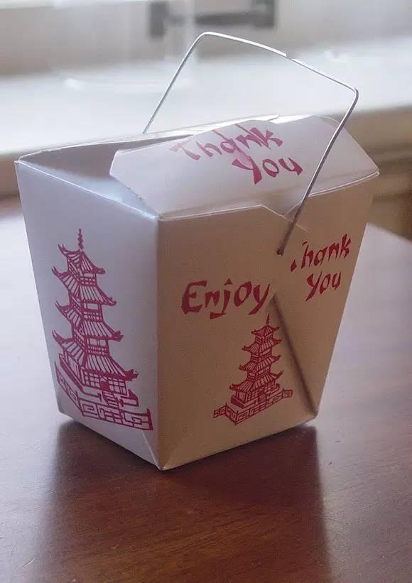 美国中餐外卖盒图片