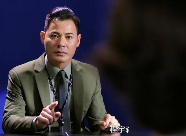 该角获得了最佳男配角奖项,之后在剧集《雷霆扫毒》中的潘学礼一角,也