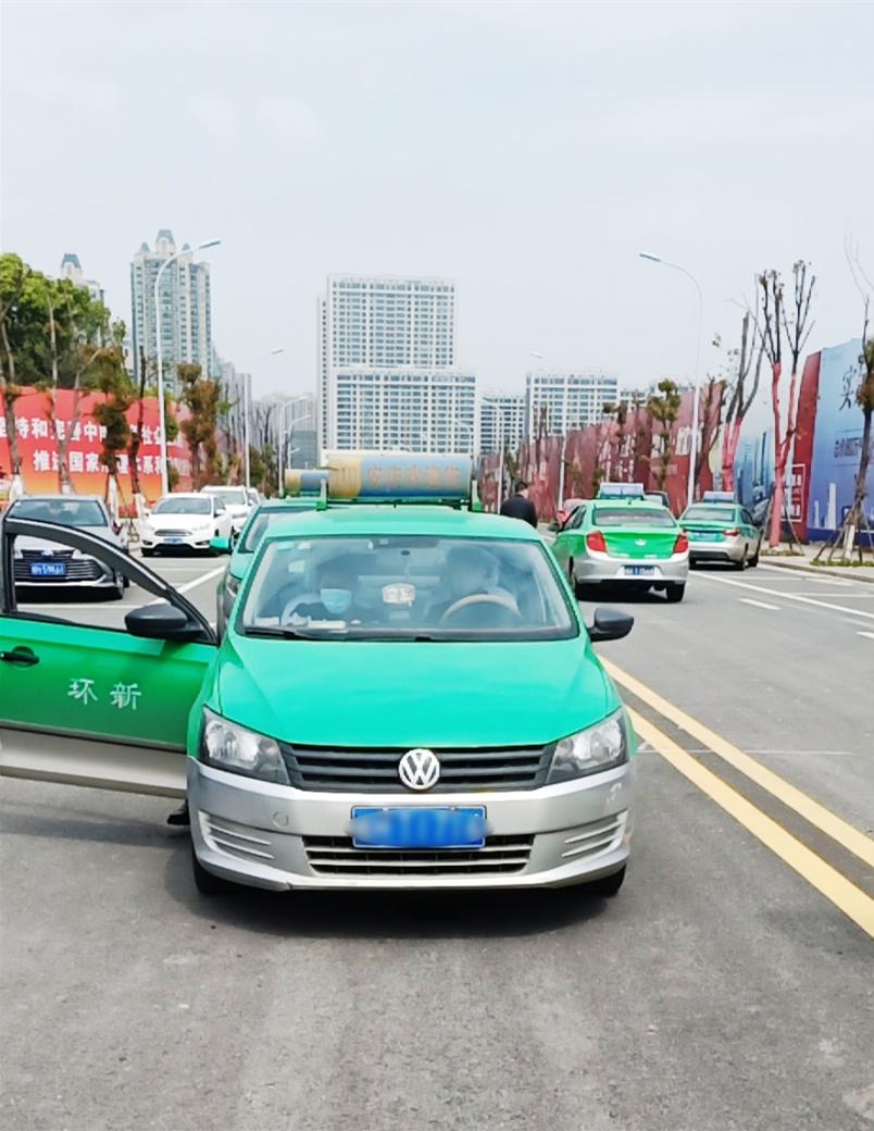 爱在置地·公益行 | 携手美好生活,致敬城市流动名片!_安庆