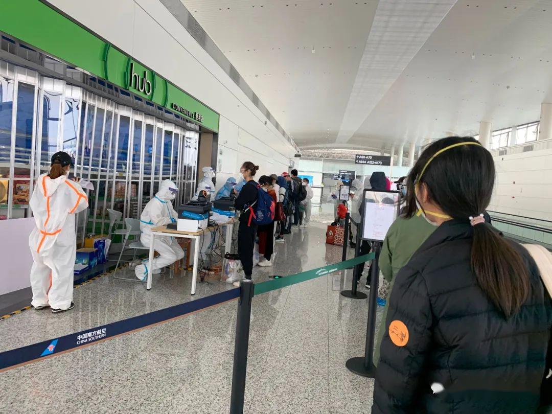 67过五关斩六将踏上国土广州隔离纪事一