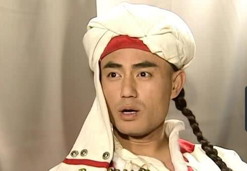 他是《还珠》深情的蒙丹,如今44岁成为不老男神_牟凤彬