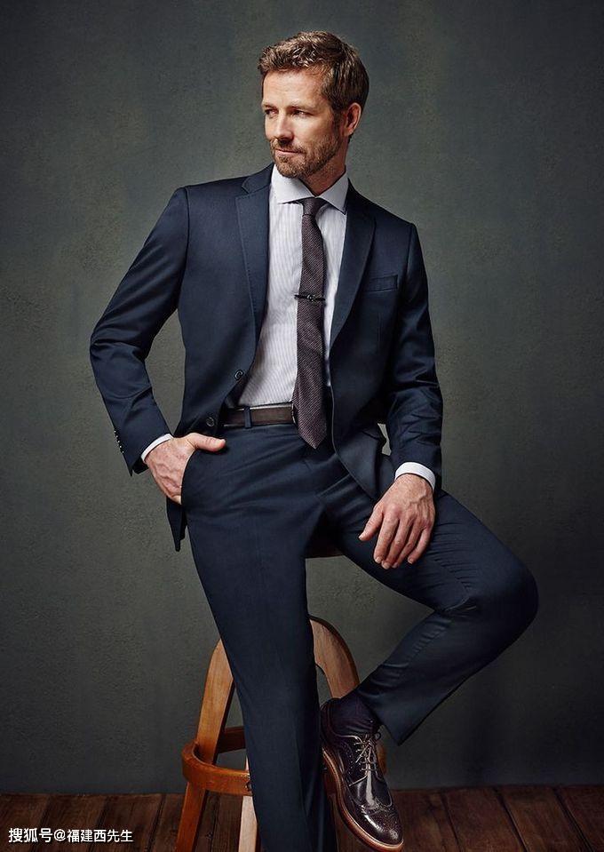 福州金山西先生西装定制西服着装规则处处是细节