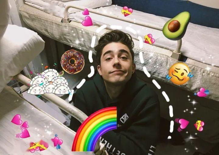 阿根廷小哥夏波波大眼睛高鼻梁的满分颜值就不用说了,关键是他还操着