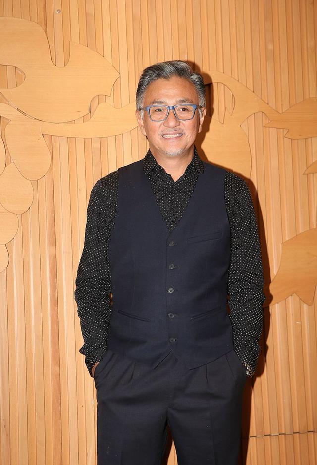 原创60岁吴岱融为tvb拍戏自掏10万住酒店无报销片酬全用支付住宿费