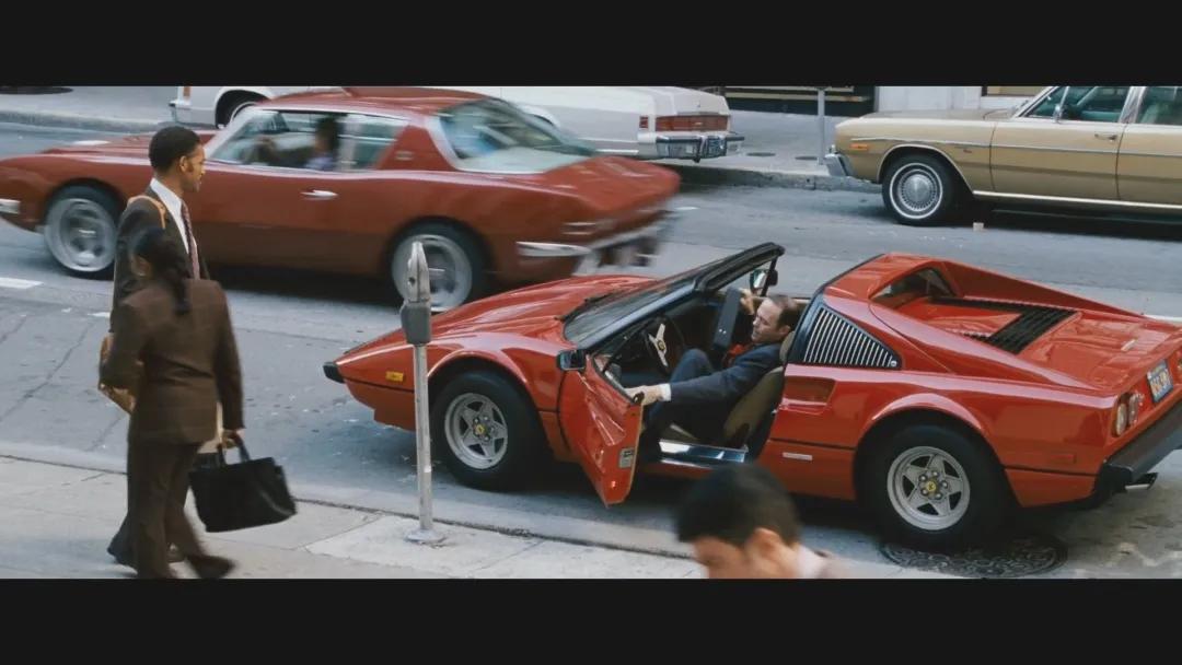 发动机跑车,凭这点就有很多特殊意义,您要是看过电影《当幸福来敲门》