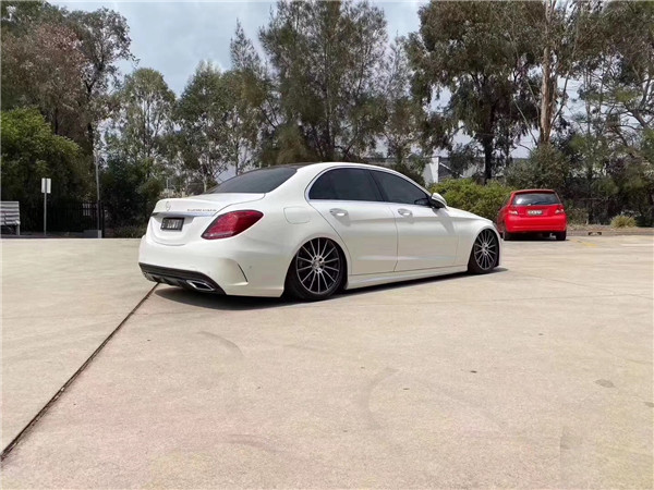 airbft气囊减震器李洋分享奔驰w205改装空气悬架效果案例