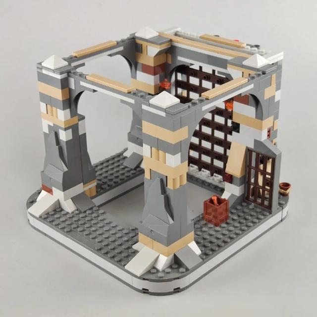 乐高lego75005rancorpit电影星球大战绝地归来里的一个场景