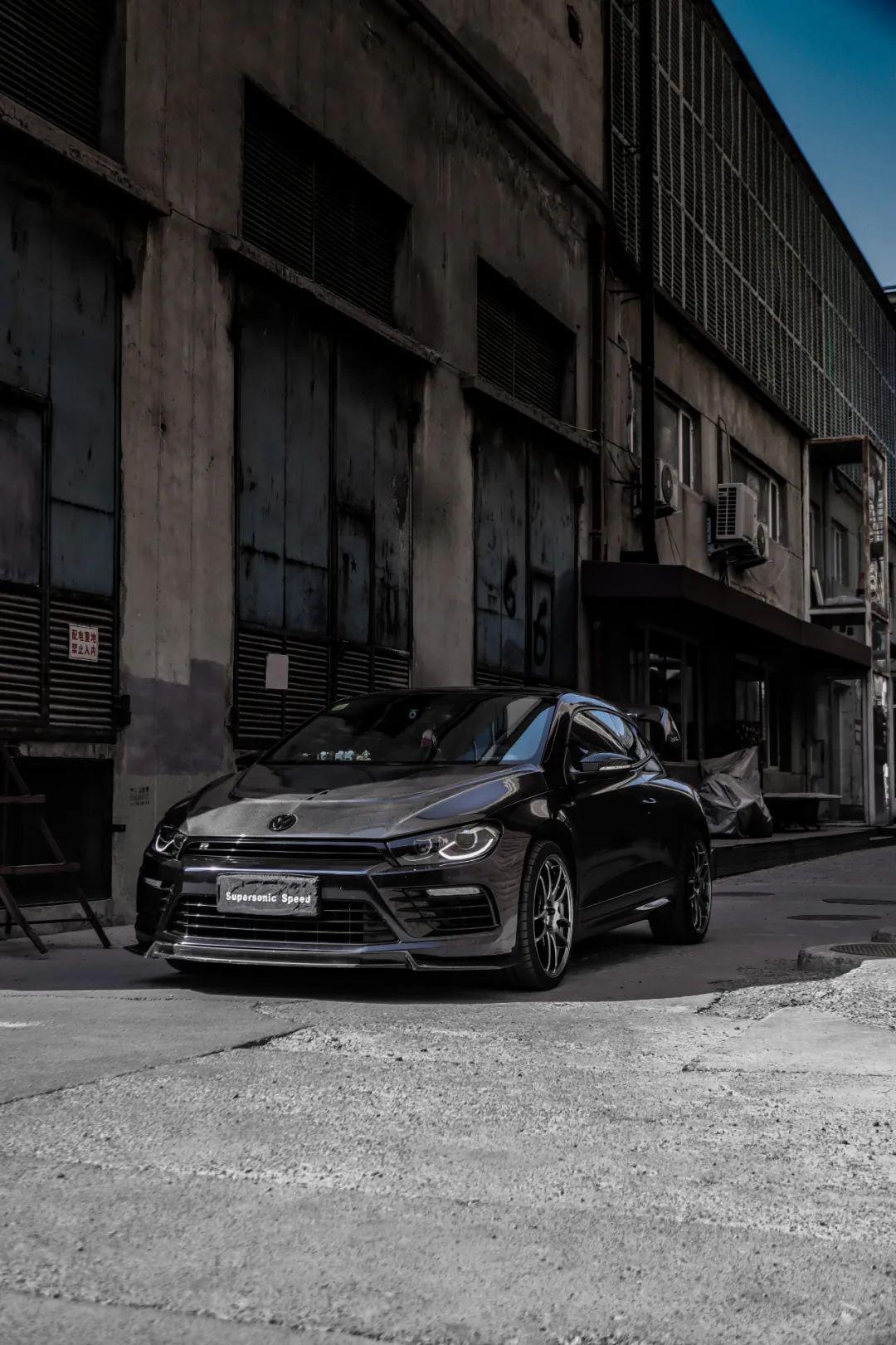 嫁给爱情小姐姐的尚酷r黑武士