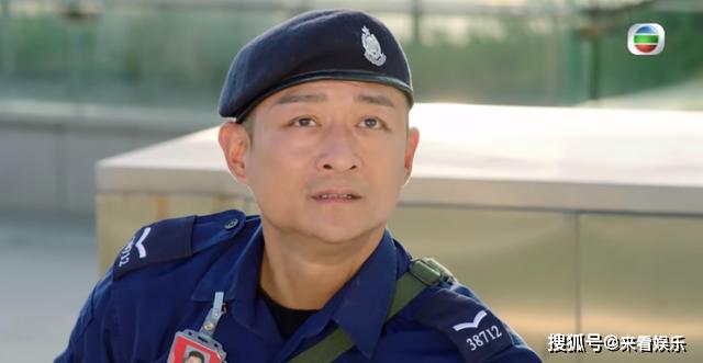 据悉,杨证桦出生于美国波士顿,早在1989年,杨证桦在一次偶尔的机会