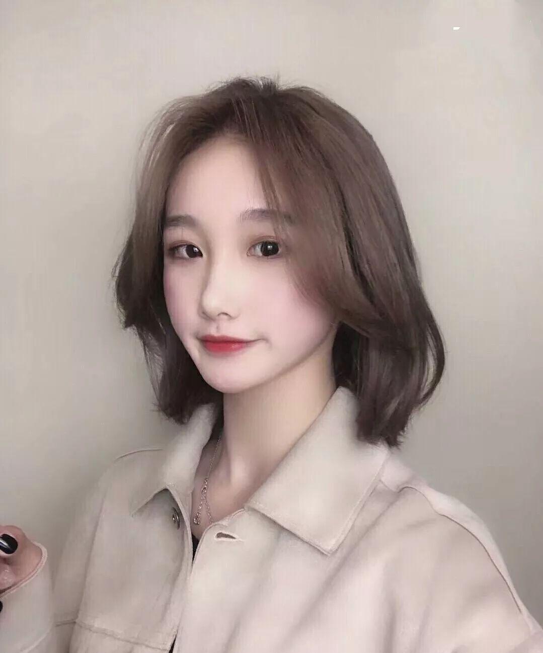 "半长不短"这样烫,气质性感回头率100%!_发型