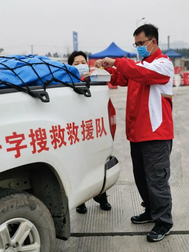 援鄂日记驾车驰援武汉的日子