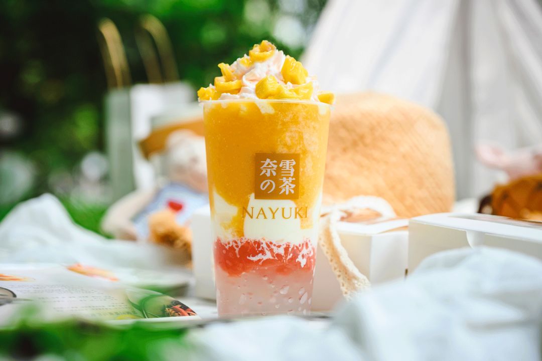 为夏日而生,奈雪"杨枝甘露宝藏茶"来了!