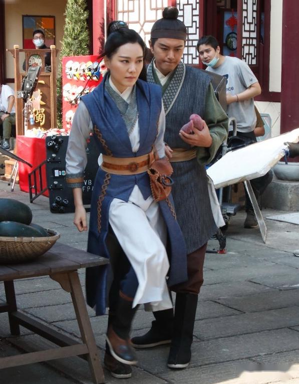 汤洛雯古装剧开工欢喜冤家萧正楠称整村女人都钟意我