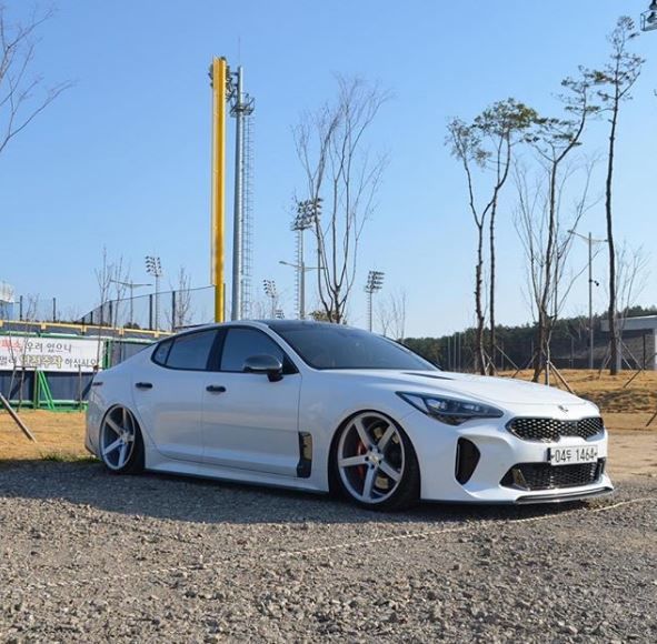 起亚stingergt改装vossenwheels轮毂