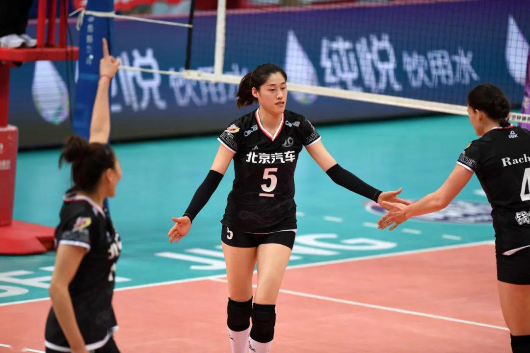 中国女排刘晓彤为东京奥运会继续拼搏