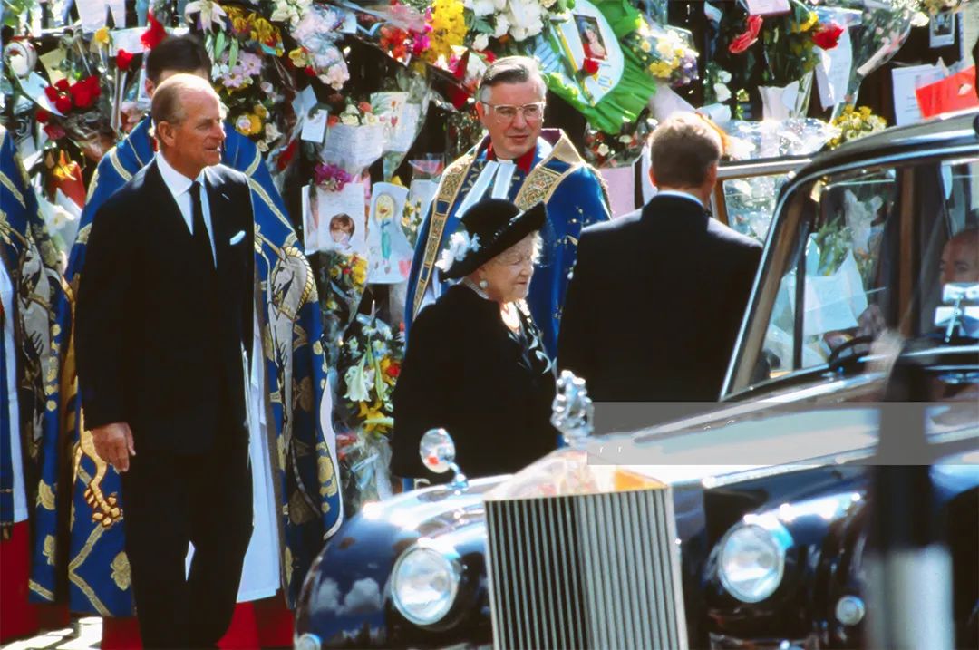 伊丽莎白王太后葬礼图片