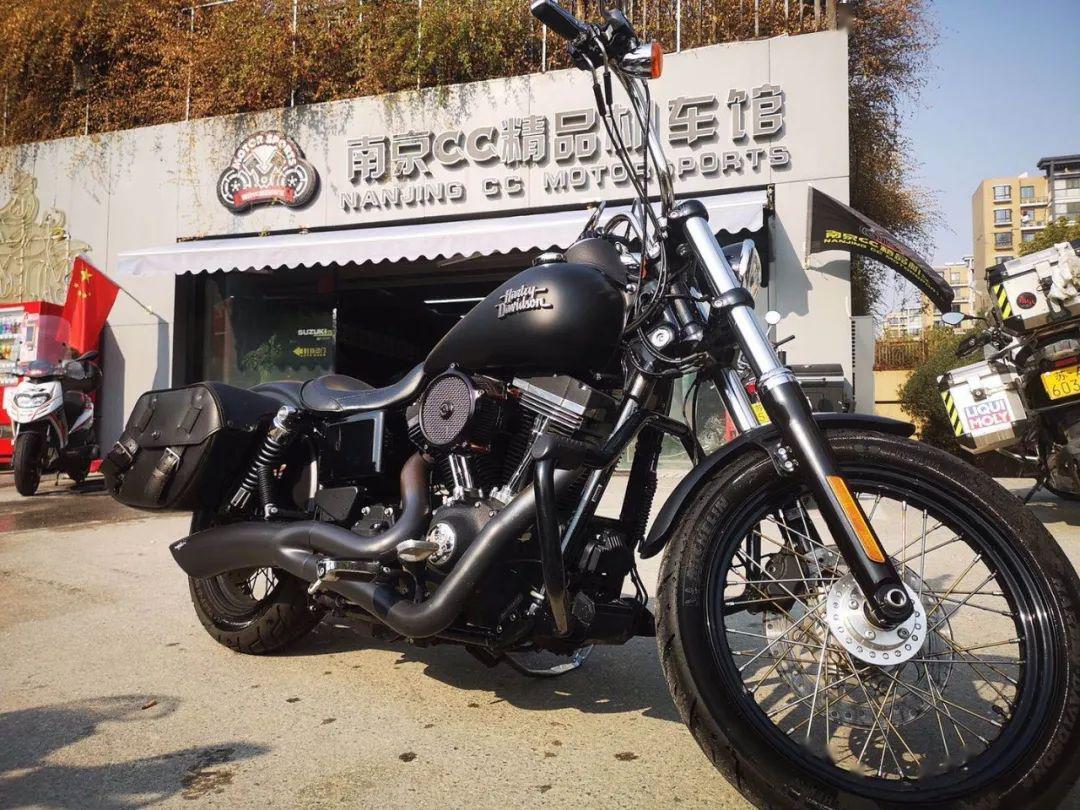 转让2016年哈雷戴纳定制