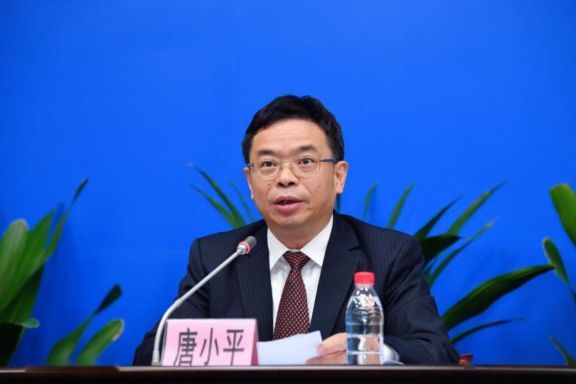 21,对中国公民和外国人一视同仁广州市公安局二级巡视员蔡巍表示,公安