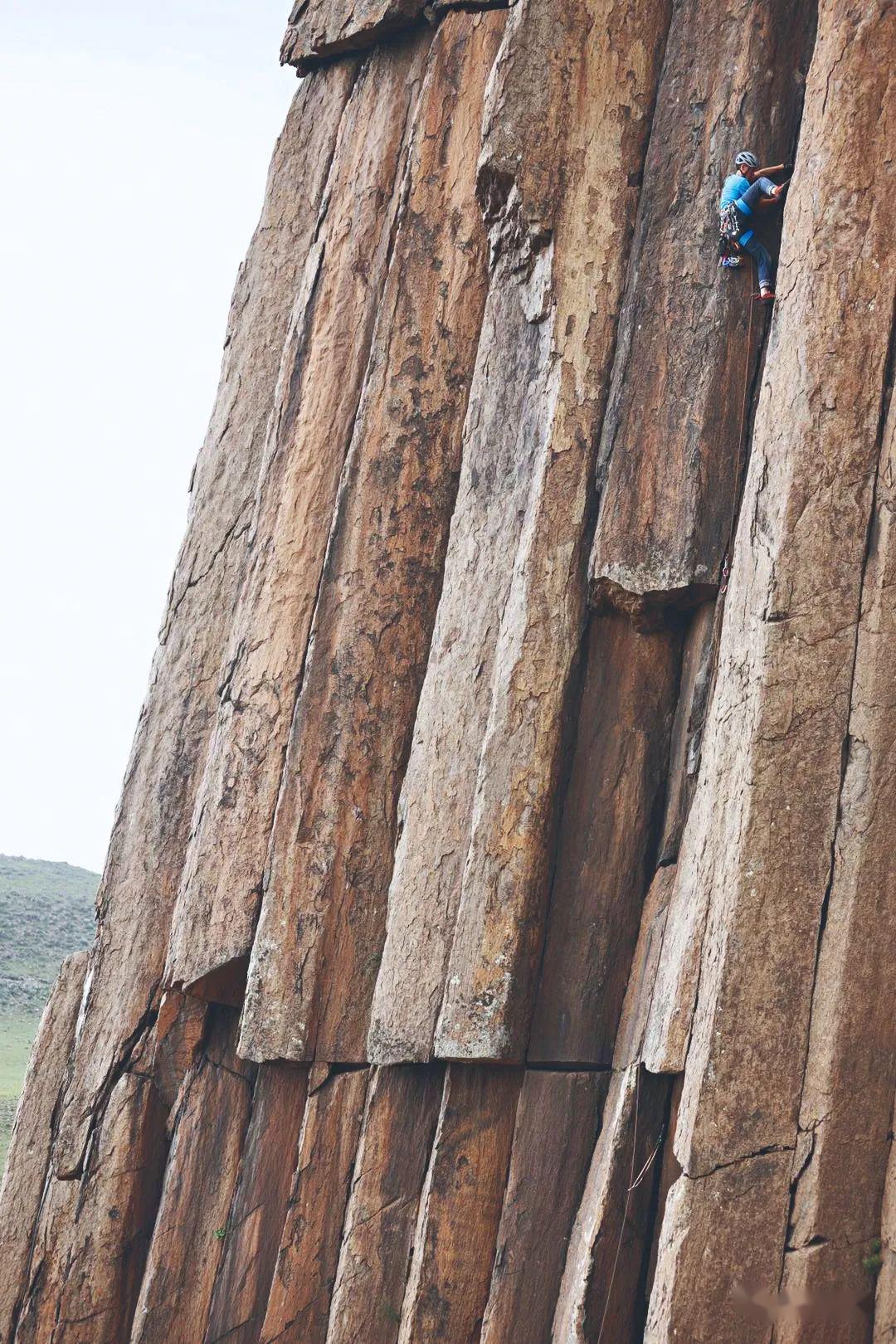 自然岩壁新鲜地内蒙古石条山传统攀岩小王国