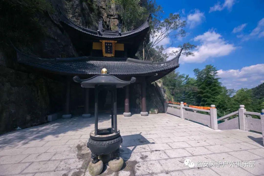 【風驢戶外】4月19日 安吉靈溪山映山紅綻放,挑戰驚險空中飛碟.