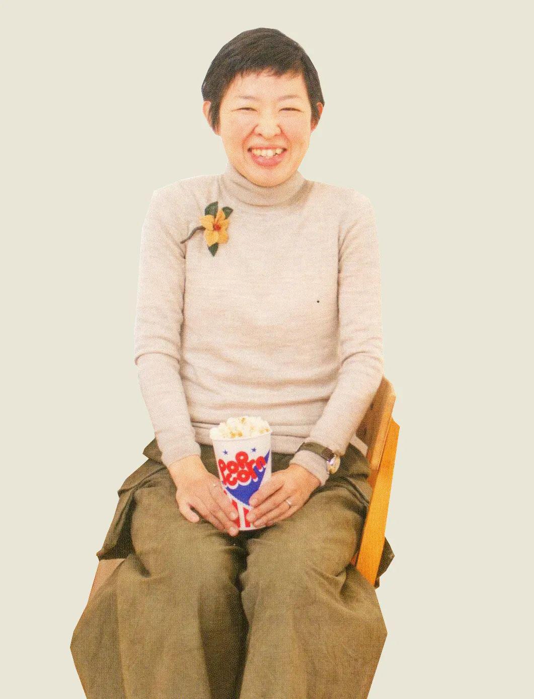 工藤纪子从小就喜欢画画和讲故事,她牢牢地记住了妈