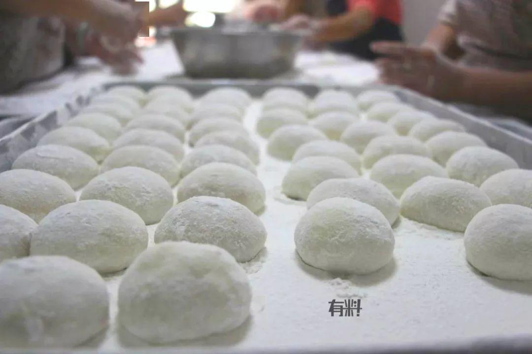 火爆东莞的手工雪饼广州人深圳人都来抢