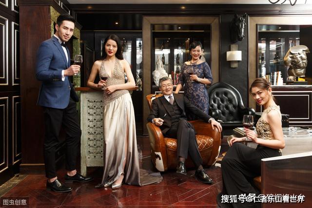 为何中国的上层社会喜欢崇拜西方文化却看不见五千年的华夏文明