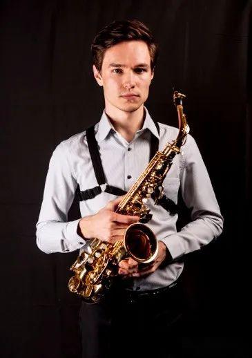 paris), 师从克劳德·狄朗格教授(claude delangle),尼基塔·子明(n