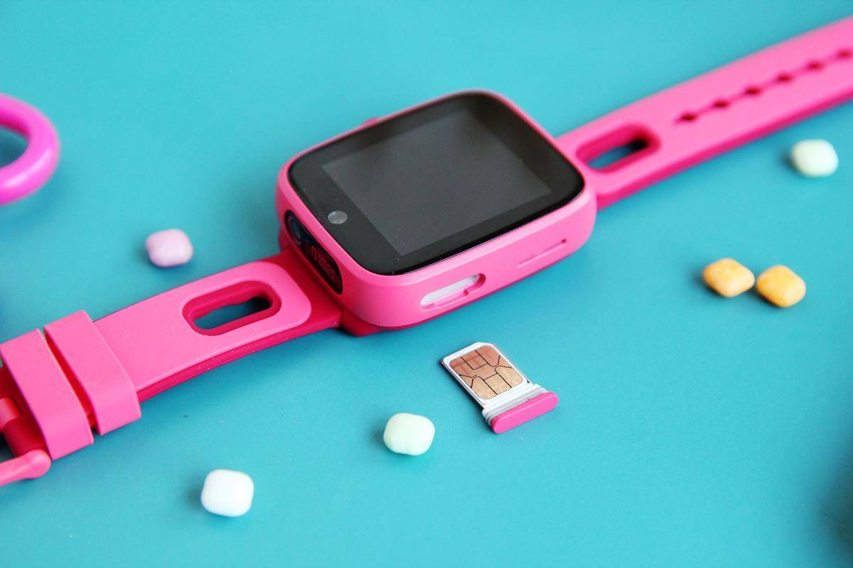 让家长安心孩子开心的智能手表糖猫智能电话手表k1评测