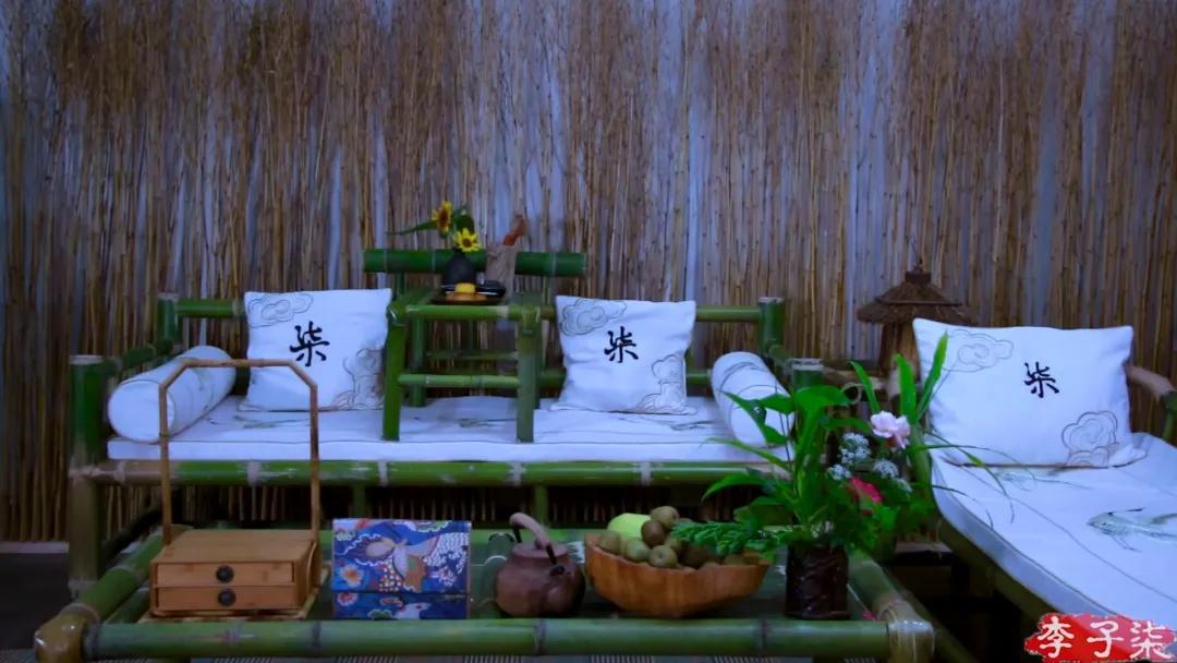 被夸被骂李子柒凭这个火到现在