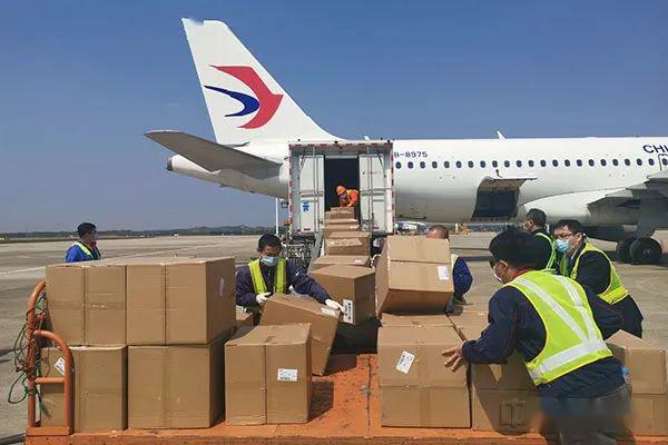 包邮或自提中国民航正将抗疫物资运往各国