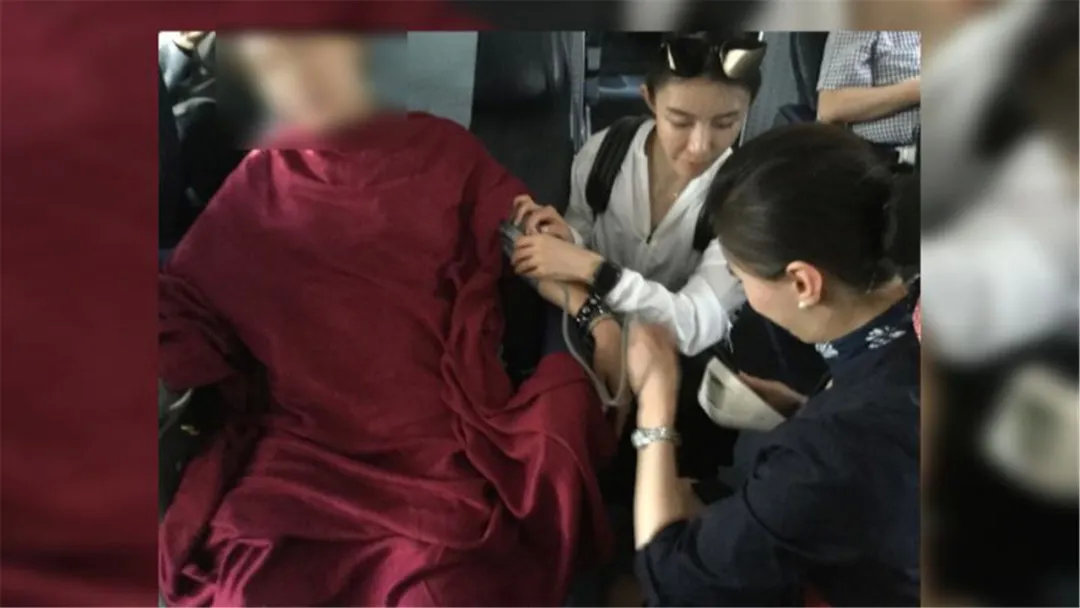 太帅200万点赞吉林女医生北京街头跪地救人