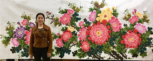 今天给大家带来现代艺术画家曾素珍的作品,让大家感受艺术的独特魅力