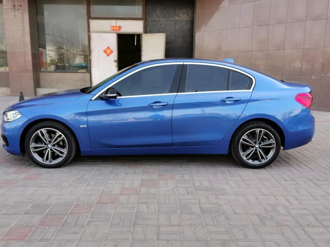 新品上架2018款宝马1系118i运动型