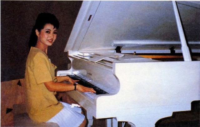 广东一枝花侯玉婷曾婉拒央视邀请红遍全国后因绯闻隐退多年