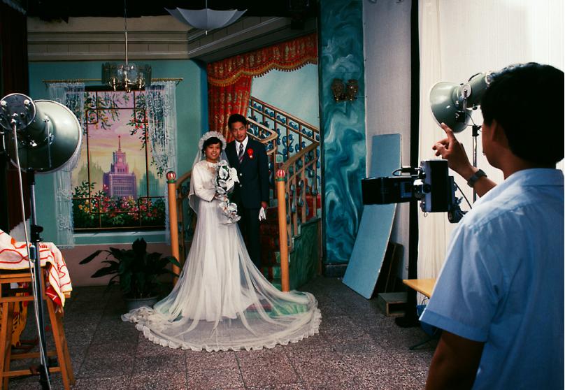 80年代是什么样的?经典老照片带你回到最纯真的岁月