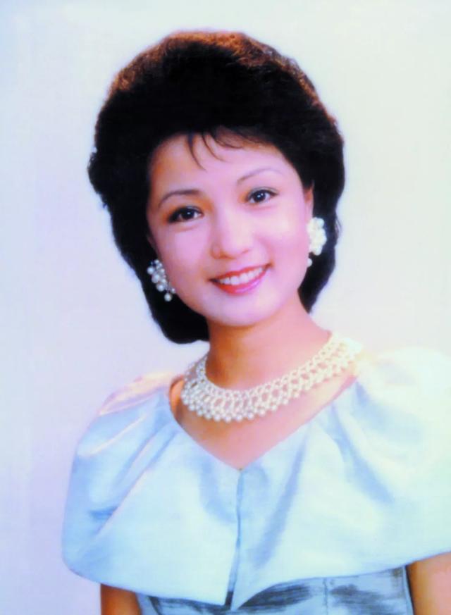 广东一枝花侯玉婷曾婉拒央视邀请红遍全国后因绯闻隐退多年