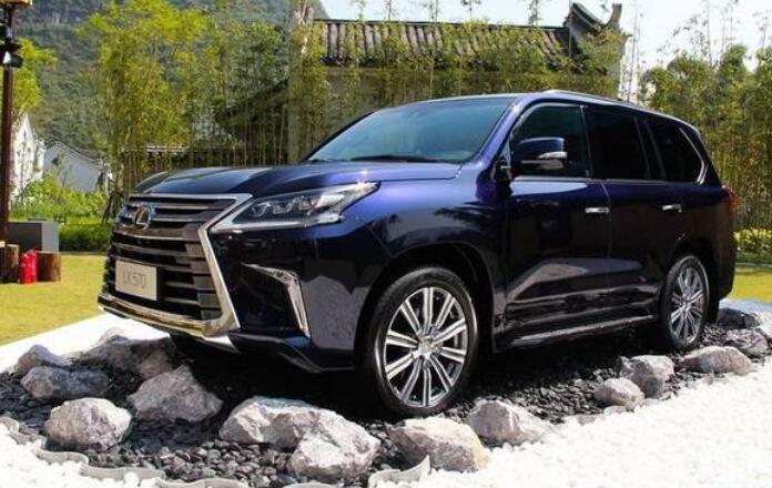 气场超宝马x7 3.5t 10at 新雷克萨斯lx曝光!网友:又一加价王?