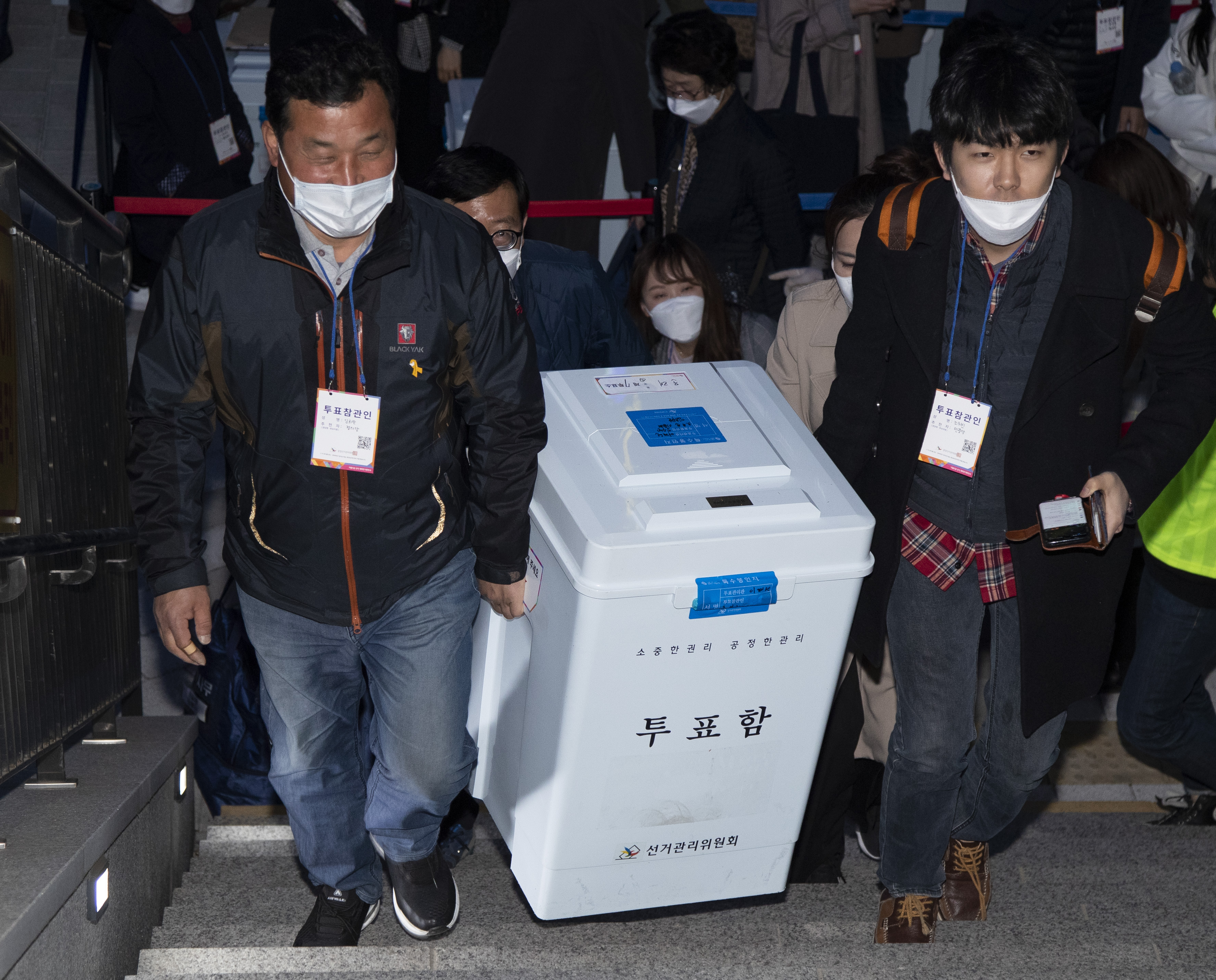 韓國第21屆國會選舉計票進行時 國際 第1張