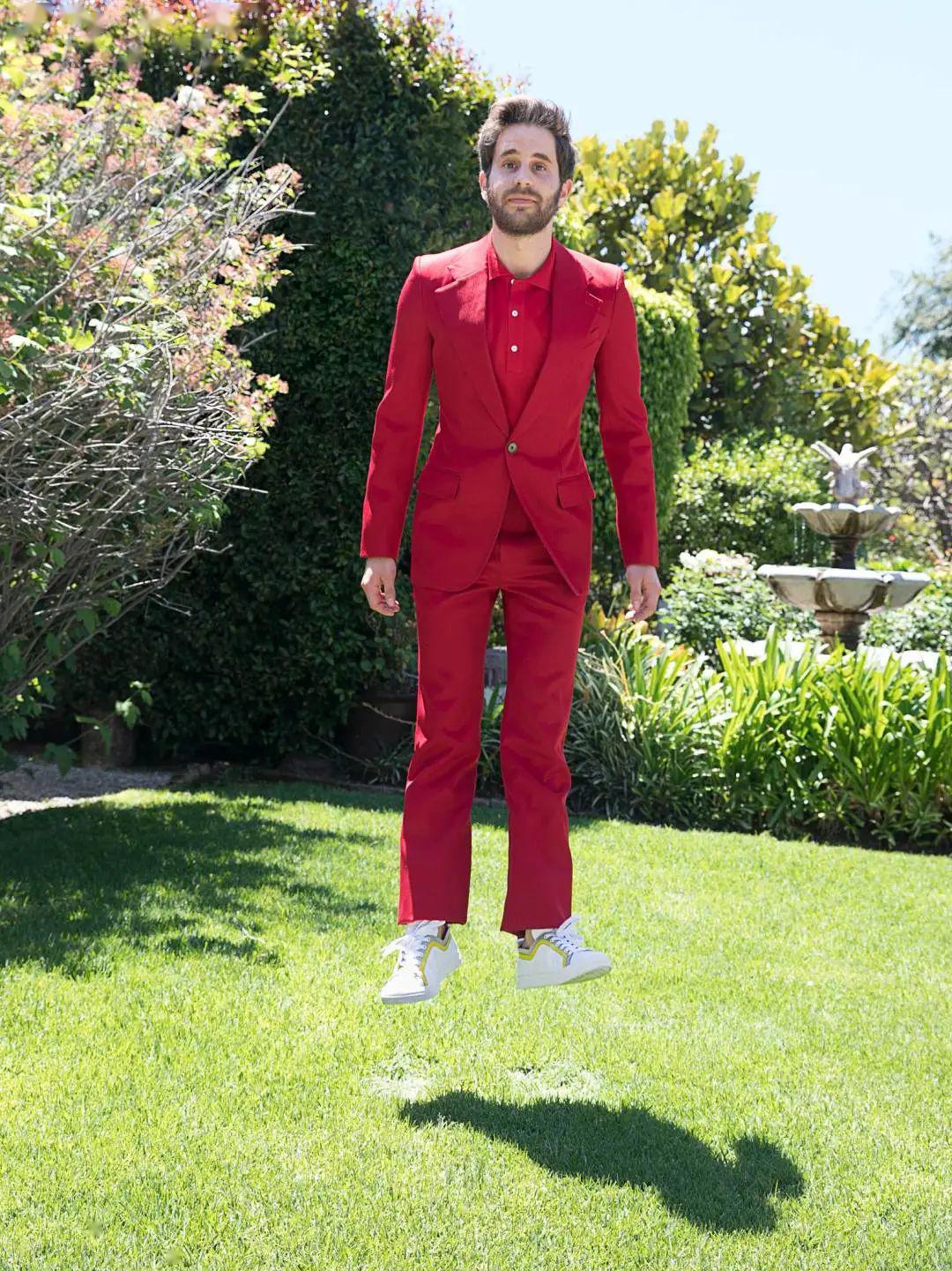 从花海女孩chloé到冷冽女性givenchyclarewaightkeller的下一站是