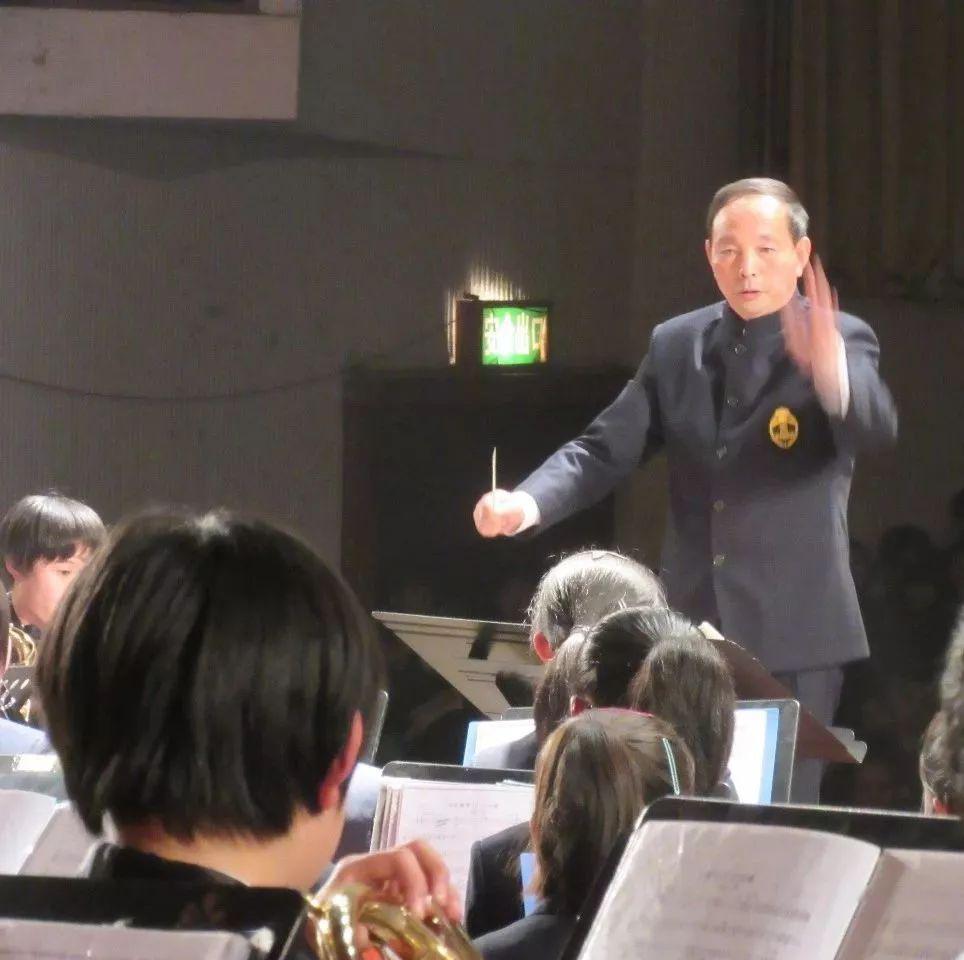 许益保刘启海刘宏柏王金华二,功勋教师师严然后道尊,秉正气,匡学风