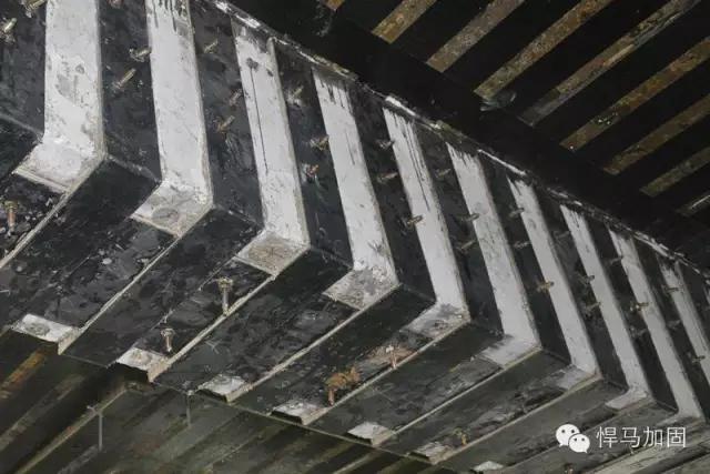 悍马混凝土结构工程粘钢加固施工技术
