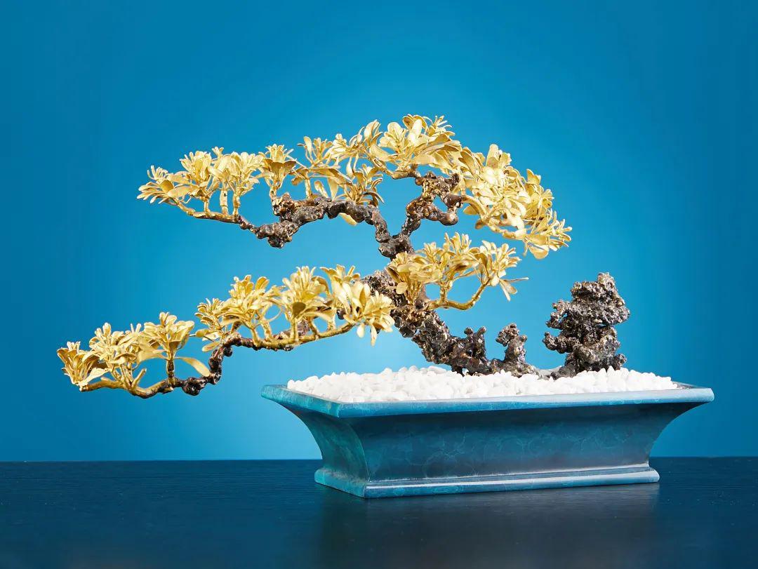 自然界的喀什地貌,丹霞地貌,石林风景,山水画卷,草木花卉等都因为铜而