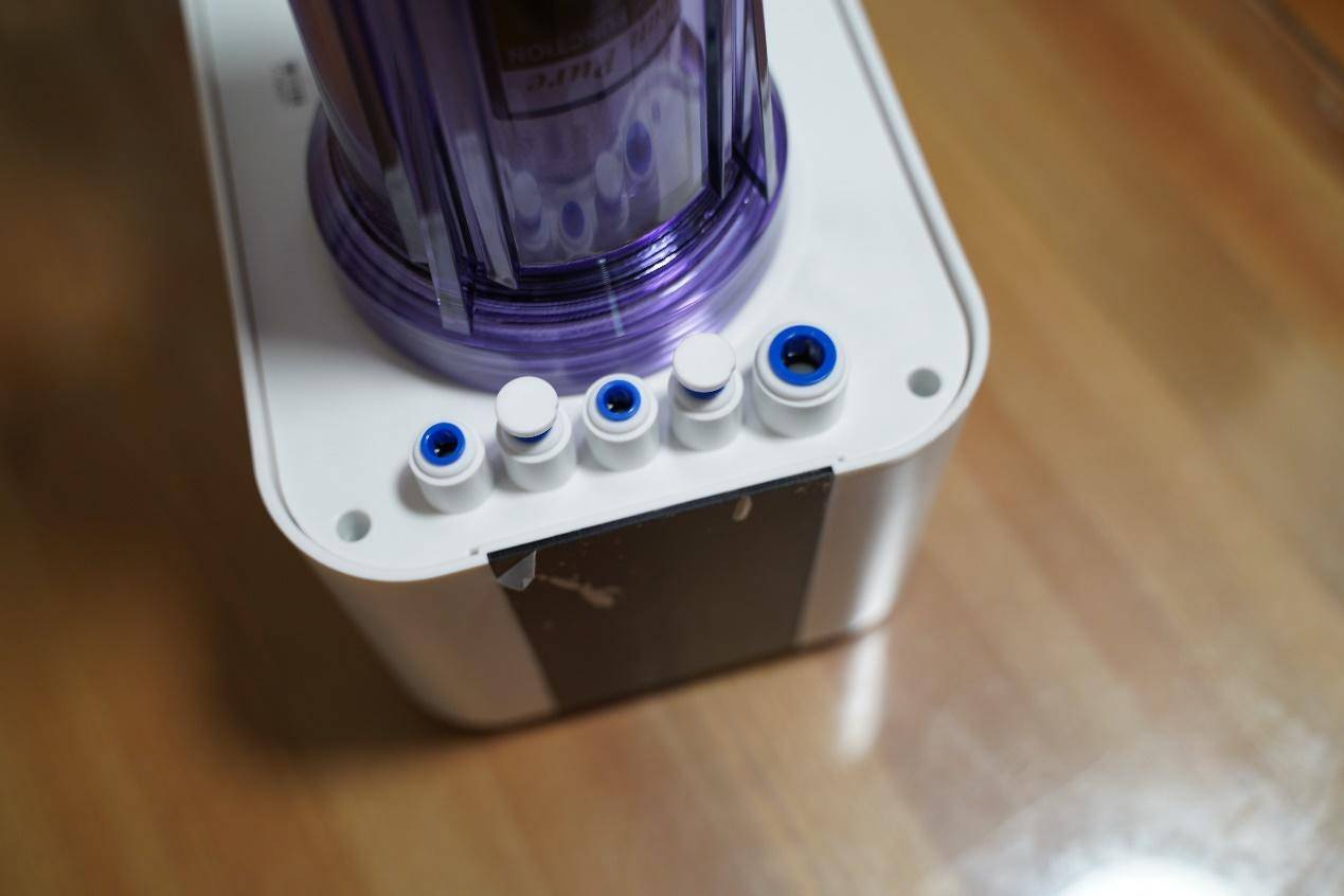 享受diy的乐趣,实惠之选的网红红嘴鸟400g净水器表现到底如何?