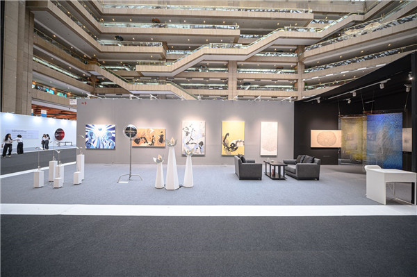 钟经新疫情之下台湾画廊体质稳定