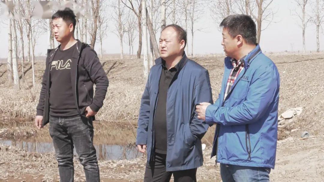 县农机服务中心副主任周传友:有些地势比较高的地块,没有积水,目前