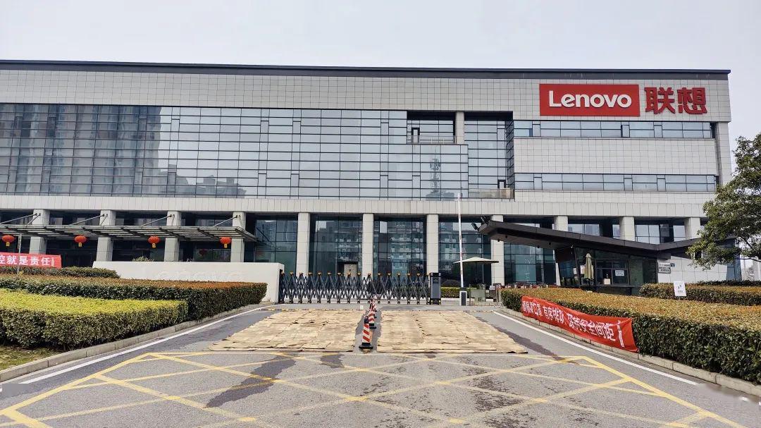 从0到100一个武汉厂长和他的小伙伴们