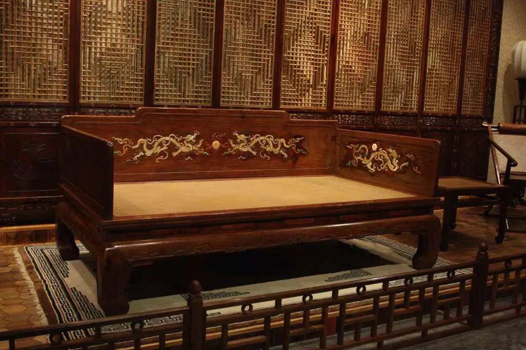 王世襄称之为最理想的卧具——罗汉床100款