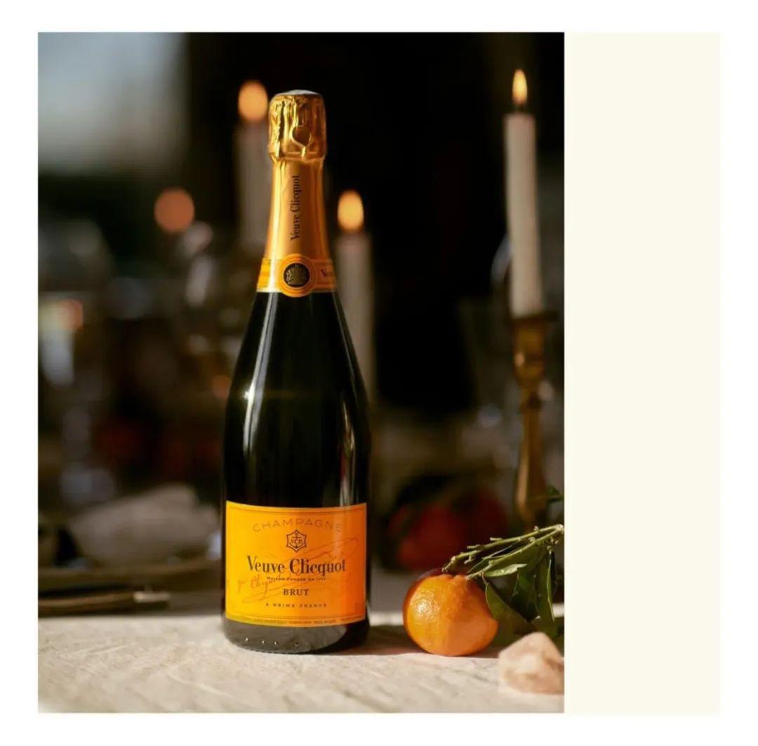 label 凯歌皇牌香槟lei:mickey开的这瓶凯歌黄牌是以黑葡萄品种为主