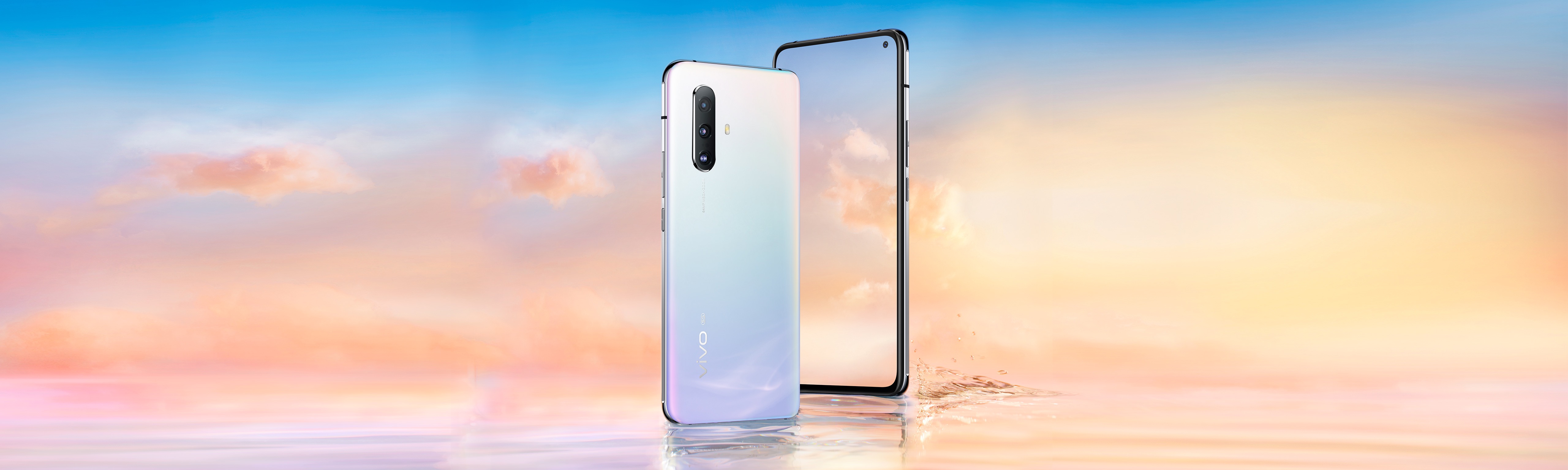 一览大雨洗过的艳丽天空vivox30新配色虹影美图来袭